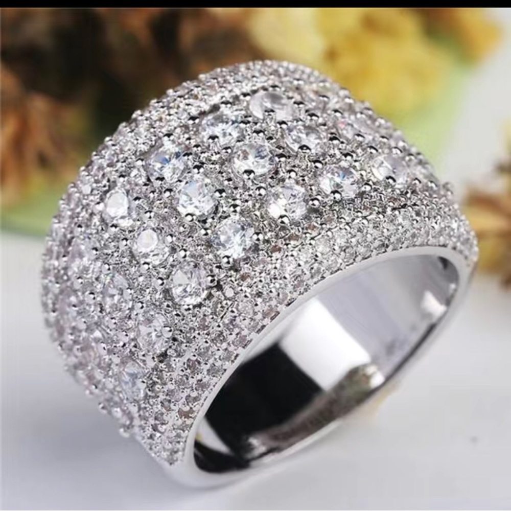 Luxury Diamond Band